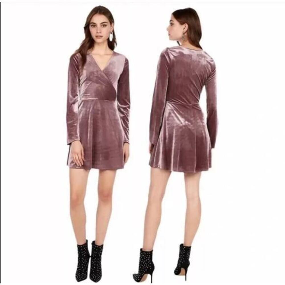 NWT Express Womens Size Medium Pink Mauve Long Sleeve Soft Corduroy Wrap‎ Dress